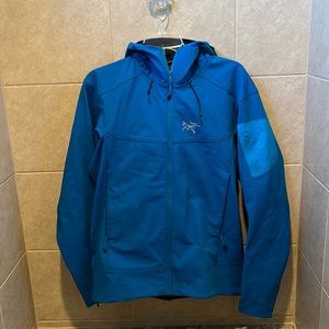 Arc’teryx Epsilon Jacket